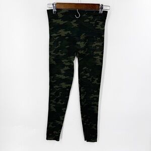 ✅ Spanx Look‎ At Me Now Seamless Leggings Olive Camo High Rise Womens Medium M